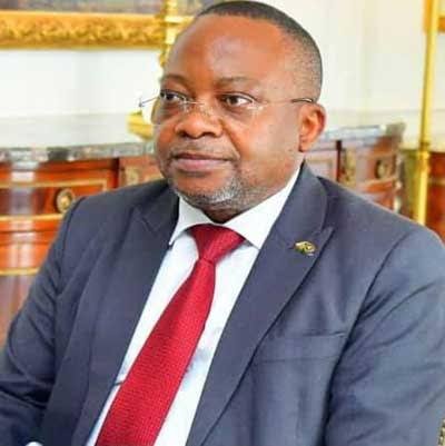 RDC: Abus de pouvoir et le cumul des mandats cause des Dysfonctionnements des organes délibérants (Forum du Sénateur Prof. Faustin Luanga)