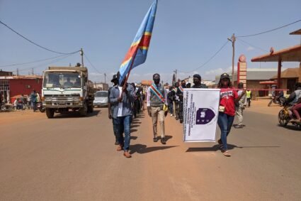 Nord-Kivu, RDC : Lutte pour le Changement (LUCHA) manifeste dans les rues de Butembo contre les massacres de Beni-Lubero